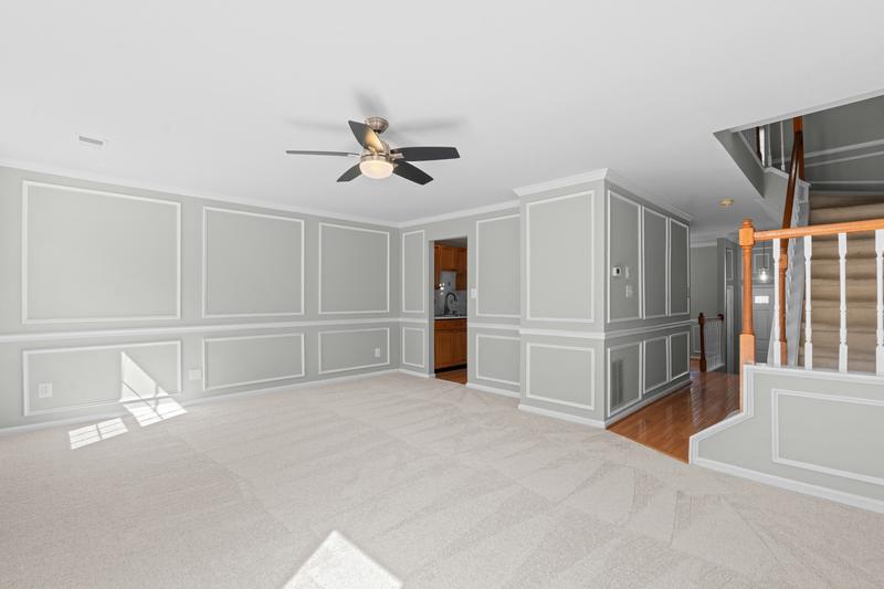 Living Area &mdash; 6749 Cardinal Woods Court