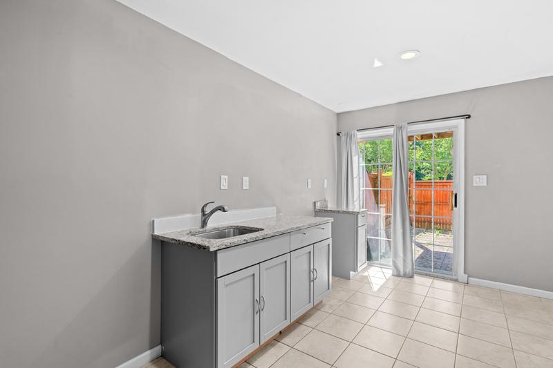 Custom Wet Bar &mdash; 6749 Cardinal Woods Court